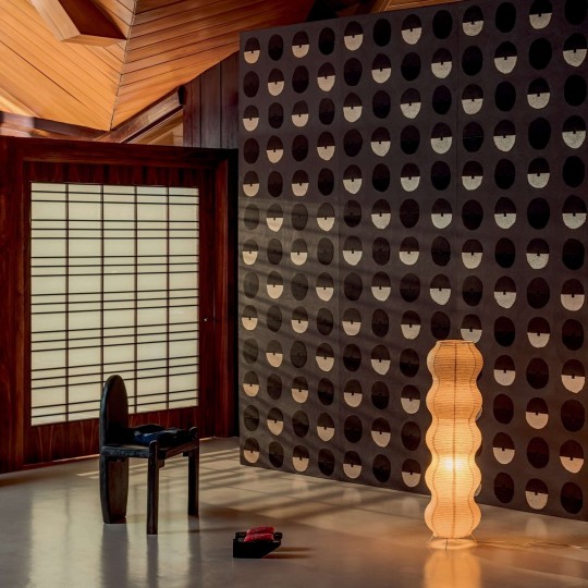 Elitis RM 1061 75 Hanji Toshima - mural z ręcznie robionego papieru w koła