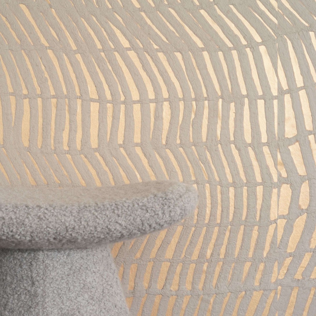 Elitis RM 985 05 Paper sculpture Amakusa – tapeta tekstylna w nieregularne linie