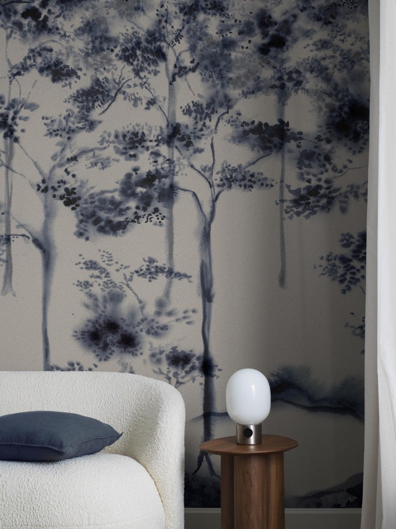 Boras Tapeter 9651W Studio Ink Forest Blue - mural w sylwetki drzew z tuszu