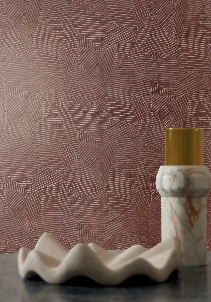 Casamance 76543568 Select 9 Lore Doré - tapeta w geometryczny wzór z metalicznymi akcentami