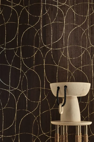 Casamance 71761630 Traversee Splendeur Ivoire or - tapeta z geometrycznym wzorem wyrytym w fornirze drewnianym