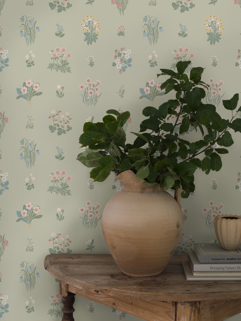 Boras Tapeter 6950 Osterlen Angsflora - tapeta w bukiety polnych kwiatów
