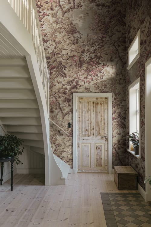 Sandberg S10510 Tradgarden Johannas Damm Brown - mural w leśny ogród