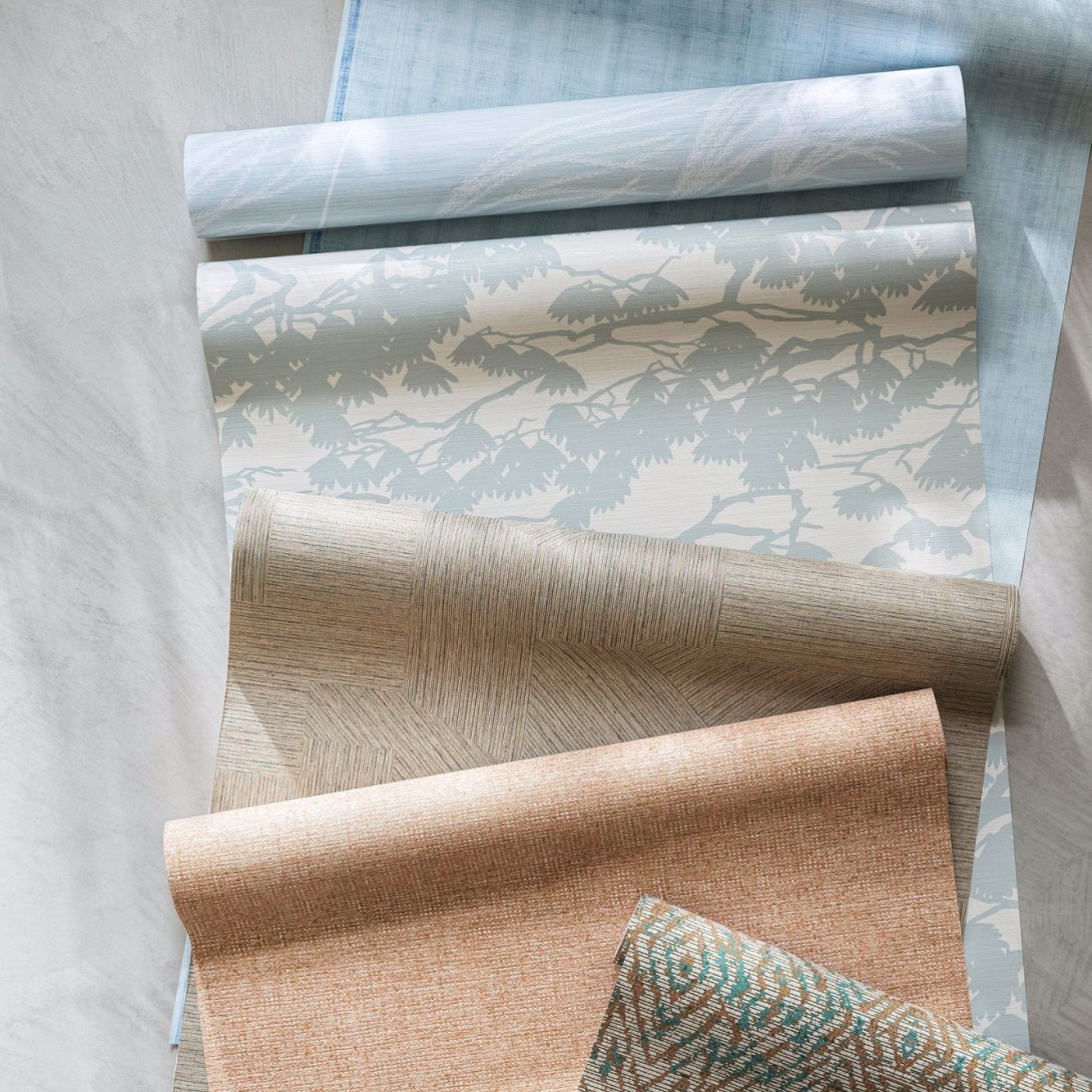 Harlequin 113225 Kasuri Mokume Taupe - tapeta geometryczna imitująca trawę jedwabną