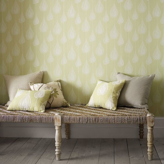 Harlequin 111183 Purity Gigi Harbour Grey - tapeta w spiczaste liście