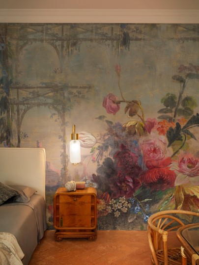 Wall & Deco WDOU2502 Contemporary 2025 Once Upon A Time – mural z baśniowym pejzażem roślinnym