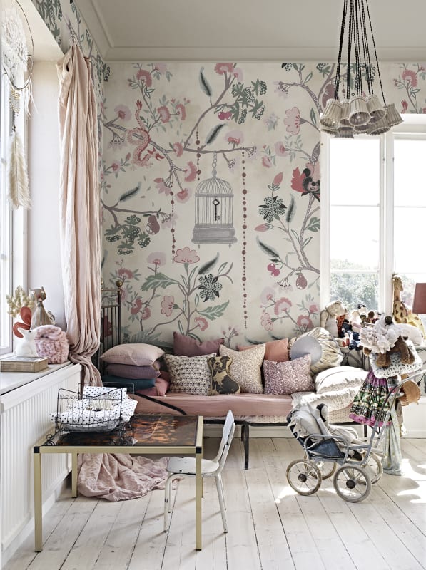 Rebel Walls R20973 Poetic Mystic Garden Beige - mural w smoki i kwiaty