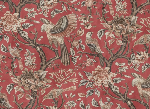 Rebel Walls R20968 Poetic Wings in Bloom Red - mural w ptaki i kwiaty o fakturze tkaniny