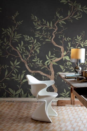 Rebel Walls R20342 Poetic Branches of Dreams Black - mural w ręcznie malowane drzewa