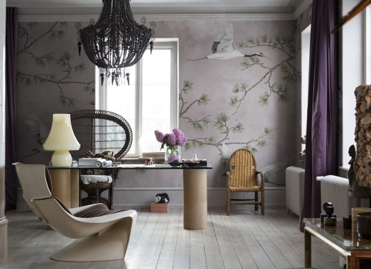 Rebel Walls R20335 Poetic Majestic Cranes Pink - mural w ręcznie malowane żurawie