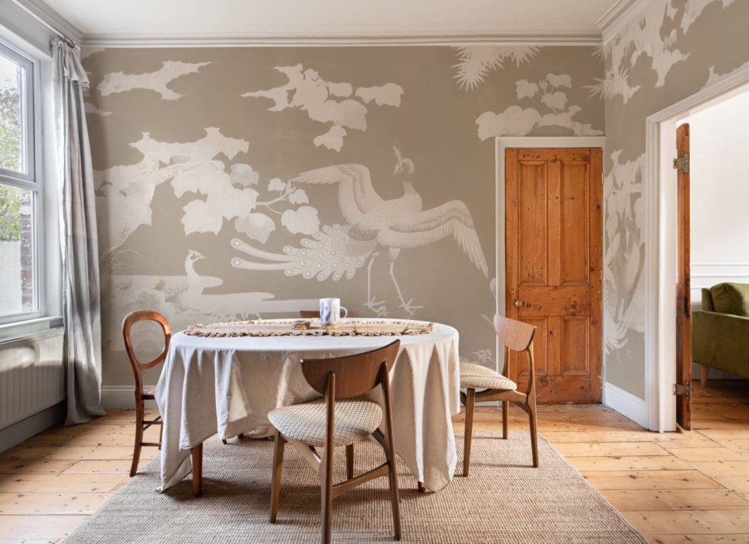 Hovia JA0389BE03W Kujaku Beige - mural w ptaki w japońskim stylu