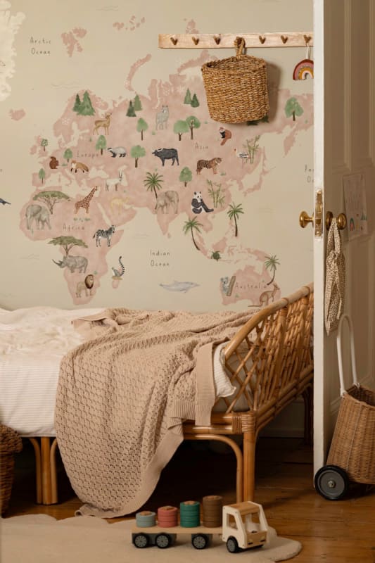 Hovia WM0045PI04W Explore Neutral - mural dla dzieci w mapę świata i zwierzęta