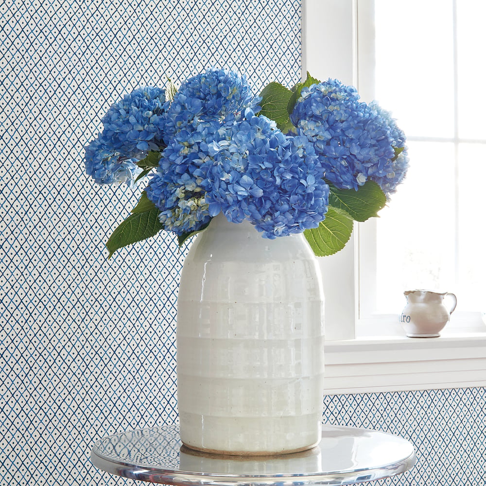 Anna French AT78753 Palampore Mini Trellis Grey - tapeta geometryczna we wzór kratownicy