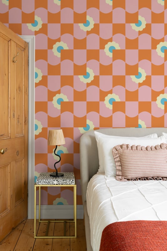 Hovia GE5707OR11R Petal Pop Pink - tapeta w kwiaty i geometryczny wzór retro