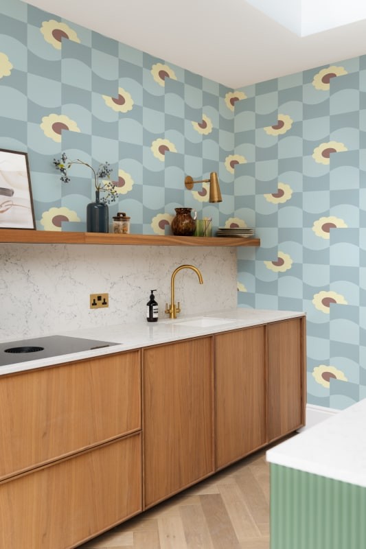 Hovia GE5710BU11R Petal Pop Blue - tapeta w kwiaty i geometryczny wzór retro