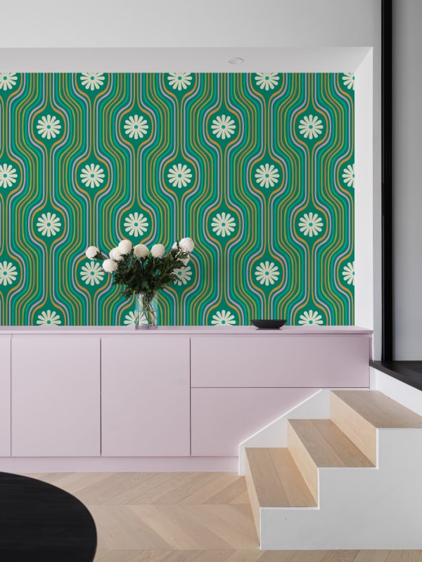 Hovia FL5701GR11R Joyride Green - tapeta w kwiaty i linie w stylu retro