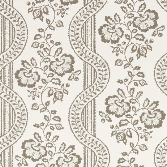 Sanderson 217431 Country Woodland Aubrey Raw Chocolate - tapeta botaniczny szlak