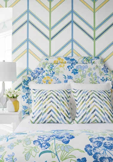 Thibaut T14355 Canopy Ventura Blue and Pink - tapeta strukturalna w jodełkę