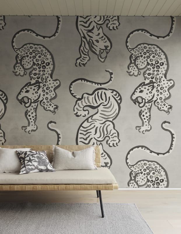 Rebel Walls R21241 Symbolic Ink Tiger Gray - mural w tygrysy