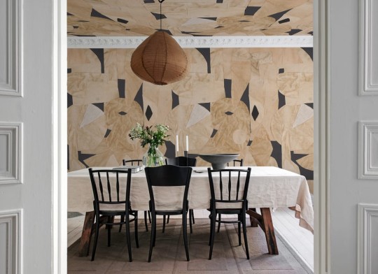 Rebel Walls R18511 Marie Olsson Nylander Bruno Sand - mural w abstrakcyjny wzór