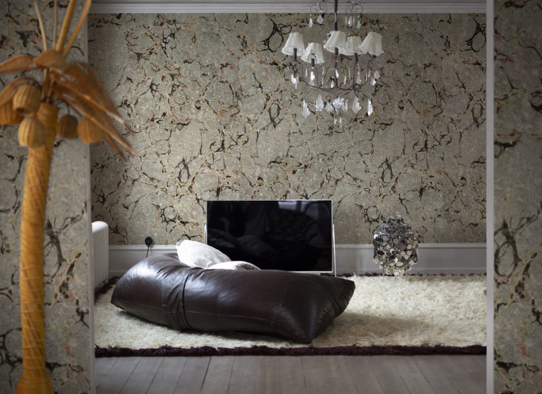 Rebel Walls R18483 Marie Olsson Nylander Romberg Beige - mural imitujący marmur