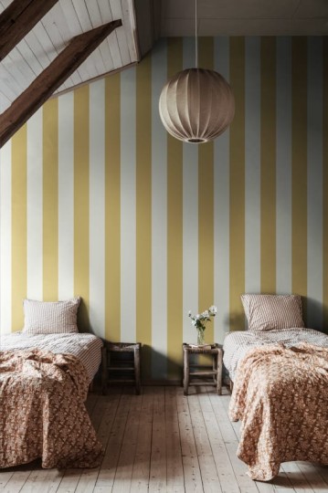 Rebel Walls R20485 Pops Happy Stripes Mustard - mural w paski