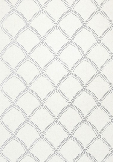 Anna French AT7906 Watermark Burmese Metallic on Alabaster - tapeta w geometryczne muszle