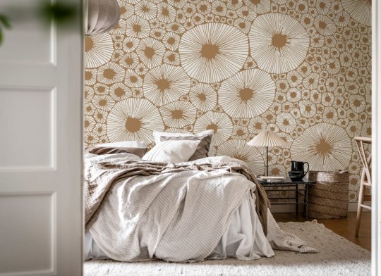 Rebel Walls R20276 Shutterstock Hop Bold Coral Brown - mural w koralowce