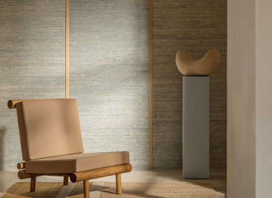 Elitis RM 1083 05 Tribus Grasscloth – tapeta tekstylna z włókien korzenia amaranty