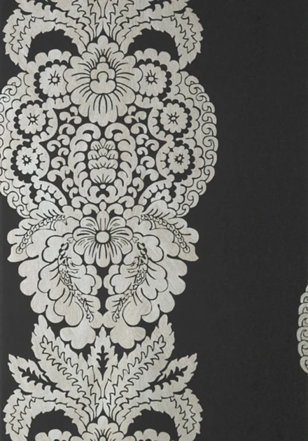 Thibaut T89132 Damask Resource 4 Rowan Damask Metallic Silver on Black - tapeta w roślinne ornamenty o metalicznym wykończeniu