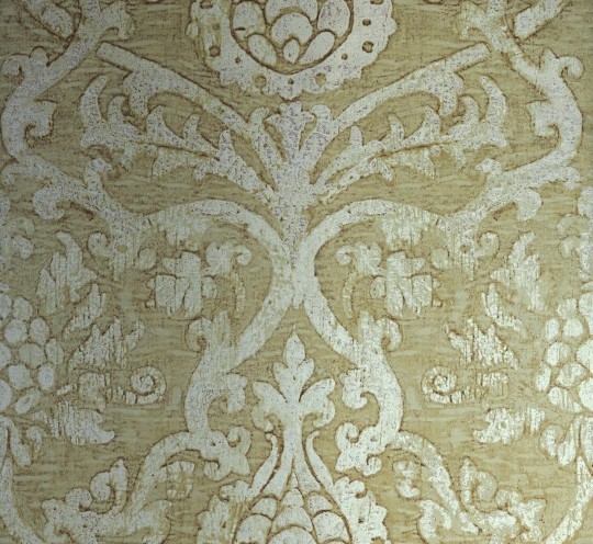 Thibaut T89178 Damask Resource 4 Pravata Damask Champagne on Foil - tapeta w roślinne ornamenty z efektem przetarć