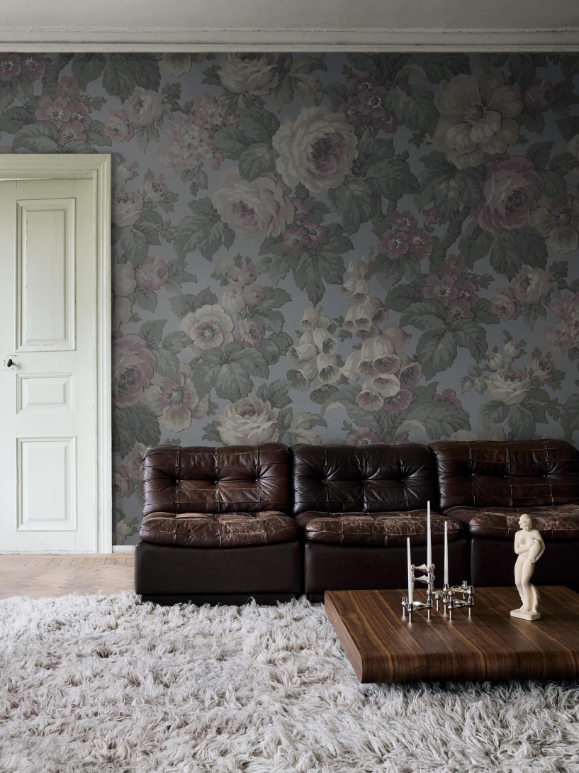 Boras Tapeter 9707W Château Collection Rose Magnifique Blue - mural w róże