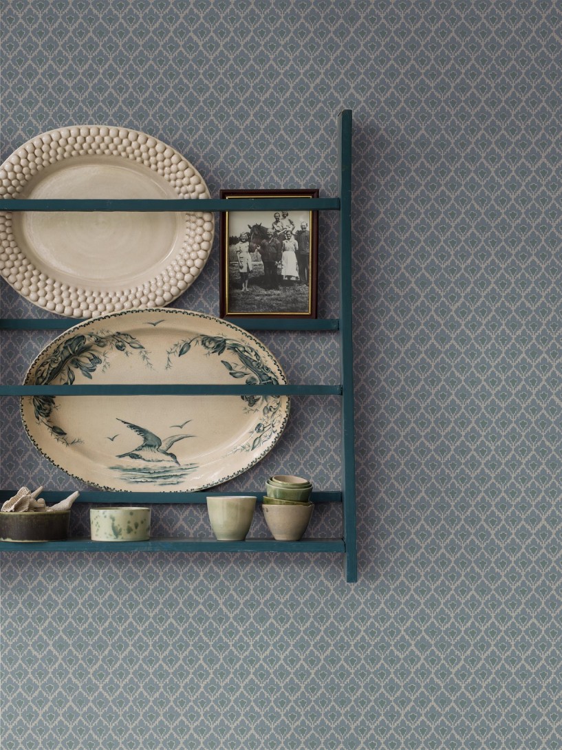 Boras Tapeter 8076 Anno II Svea Blue - tapeta w roślinny ornament