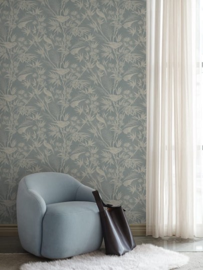 Sandberg S10623 Familjen Celeste Misty Blue - tapeta w egzotyczne ptaki wśród liści