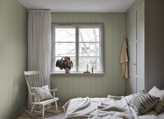 Sandberg S10760 Familjen Albin Light Green – mural w malowane paski