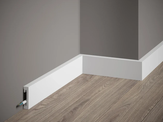 Listwa przypodłogowa Mardom MD057P lakierowana