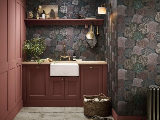 Graham & Brown 121444 New Eden - tapeta w drzewa o metalicznym połysku