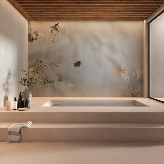 Tecnografica 86104-2A Bioliving Ophelia Grace Sand Grey - mural w rośliny skąpane we mgle