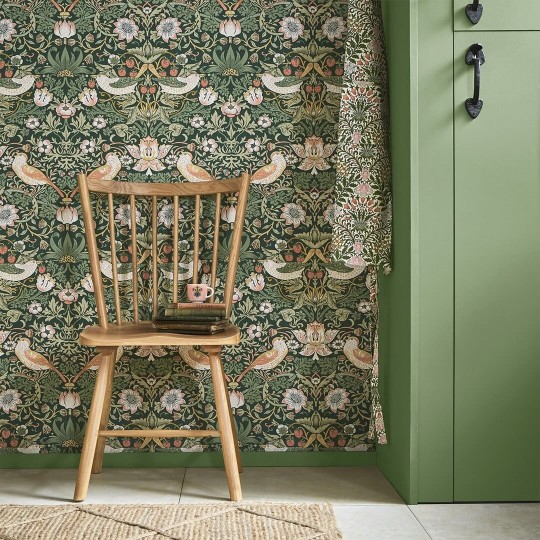 Graham & Brown 124234 William Morris At Home - tapeta w ptaki i roślinne ornamenty