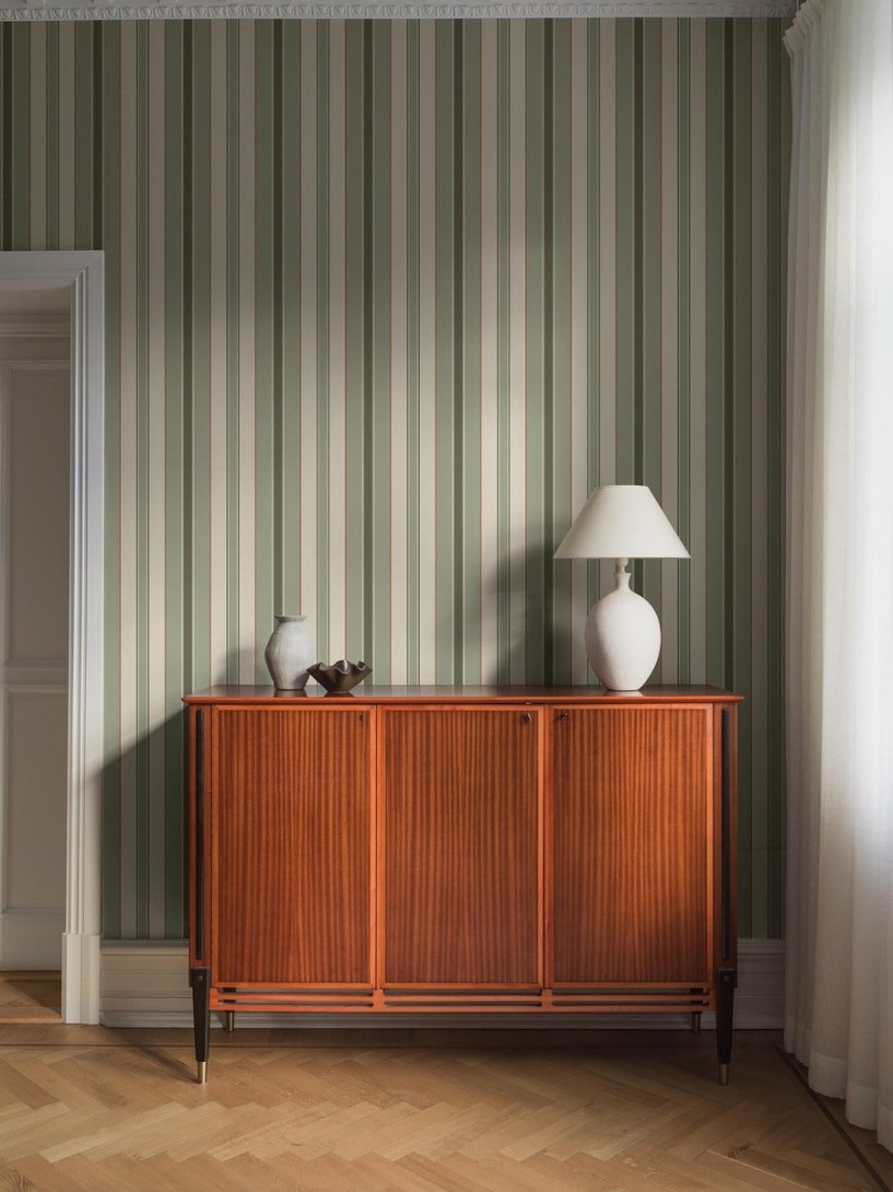 Boras Tapeter 9791W Studio Stockholm Stripe Green - mural w paski