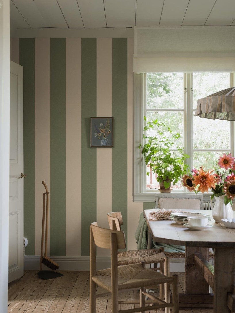 Boras Tapeter 9797W Studio Bjärö Stripe Green - mural w paski