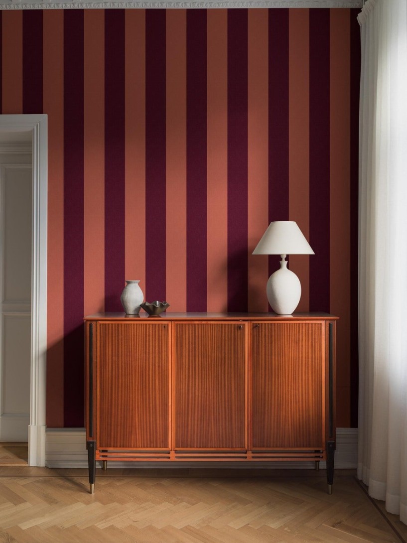 Boras Tapeter 9798W Studio Bjärö Stripe Red - mural w paski