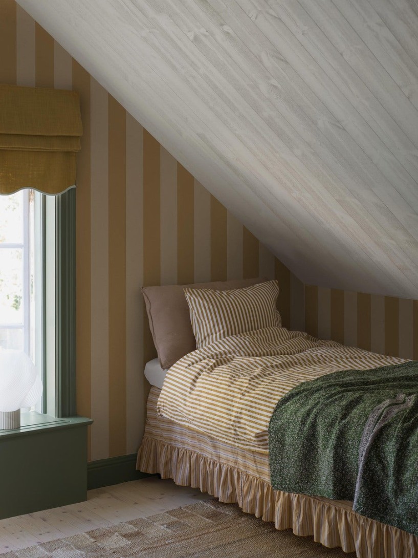 Boras Tapeter 9799W Studio Båstad Stripe Yellow - mural w paski