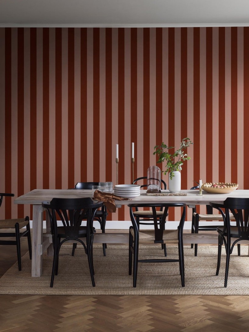 Boras Tapeter 9803W Studio Båstad Stripe Red - mural w paski