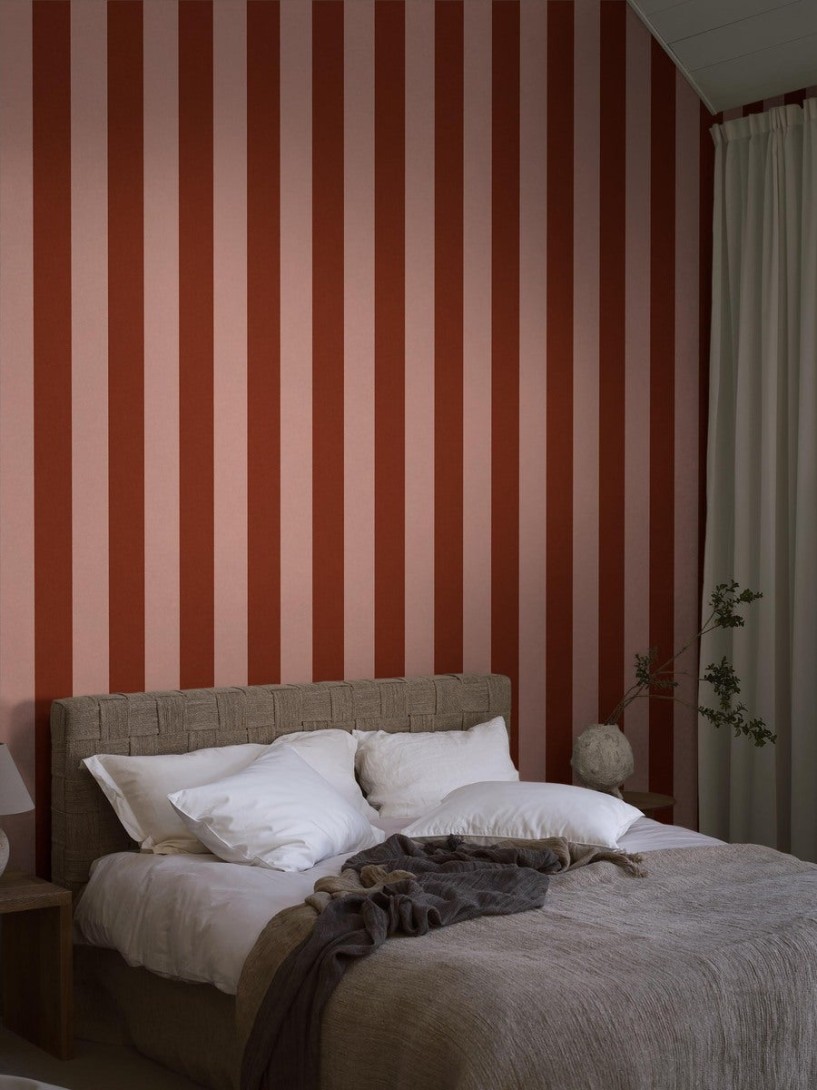 Boras Tapeter 9803W Studio Båstad Stripe Red - mural w paski