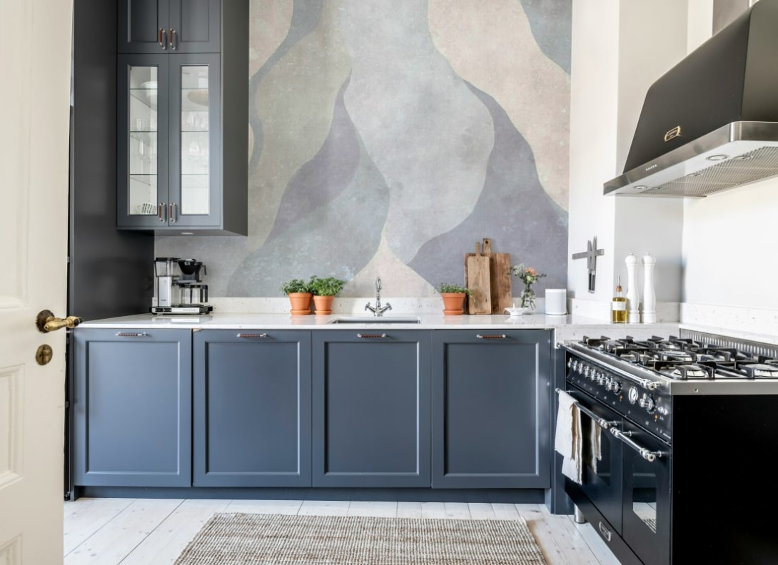 Rebel Walls R21766 Modern Simplicity Flowing Forms Blue - mural w abstrakcyjny wzór akwarelowy