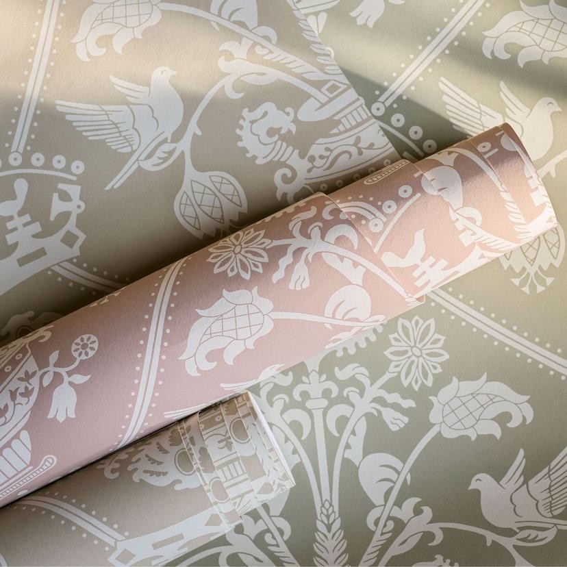 Sanderson DHIP217504 Highgrove Highgrove Damask Rose - tapeta w adamaszek