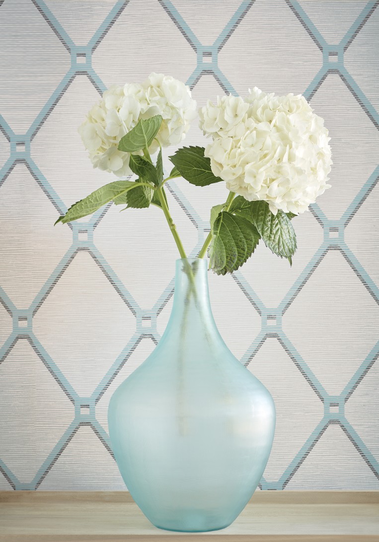 Thibaut T4049 Surface Resource Easom Trellis Aqua - tapeta w kratownice na tle imitującym tkaninę trawiastą