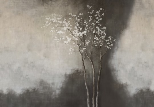 Wall&decò WDWS2601 Contemporary 2026 White Spring - mural w drzewo na zamglonym tle
