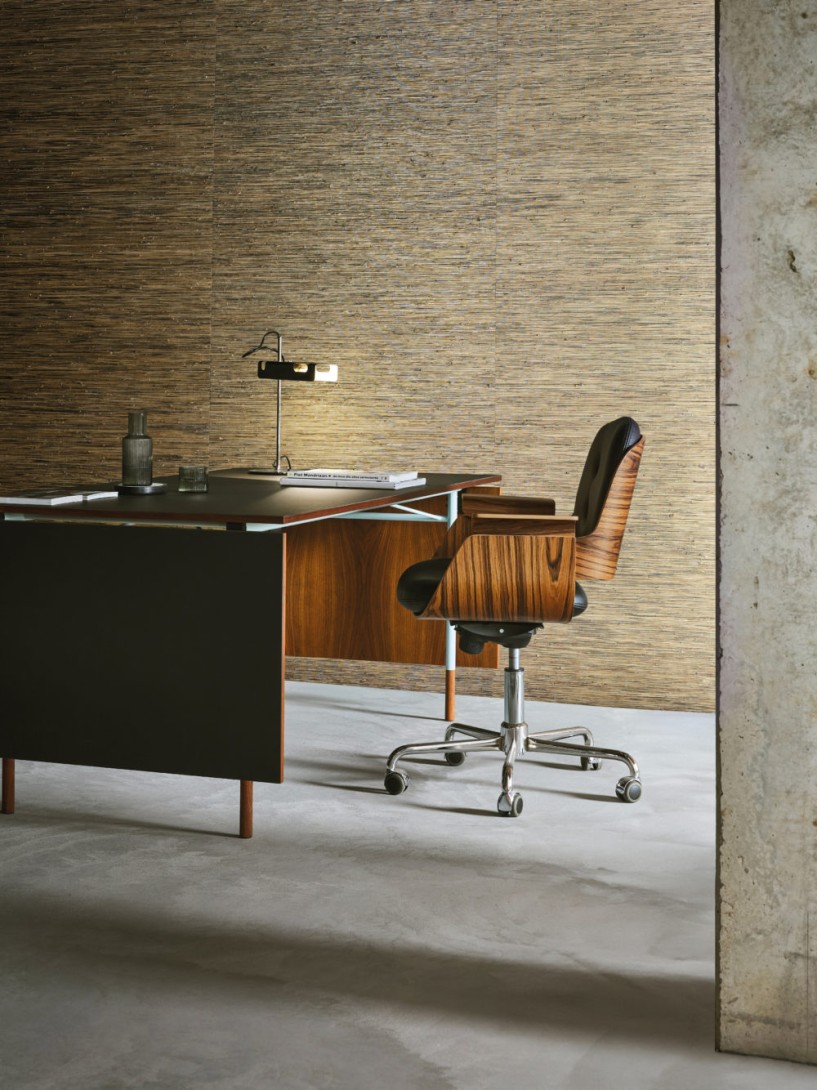 Omexco LAN222 Light at Night - tapeta z abaki ze złotymi akcentami